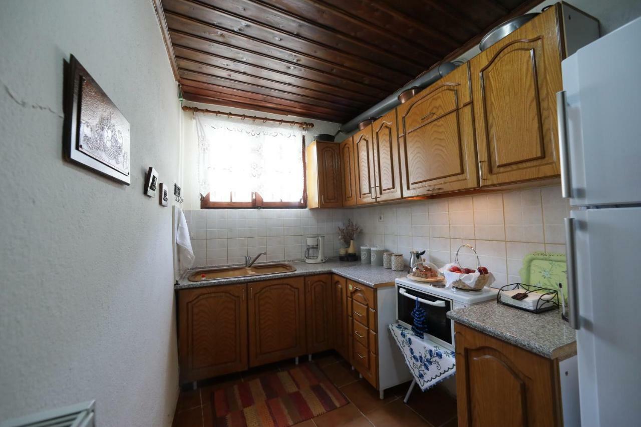 Dora'S House At Agios Germanos Prespes Guest House Eksteriør bilde